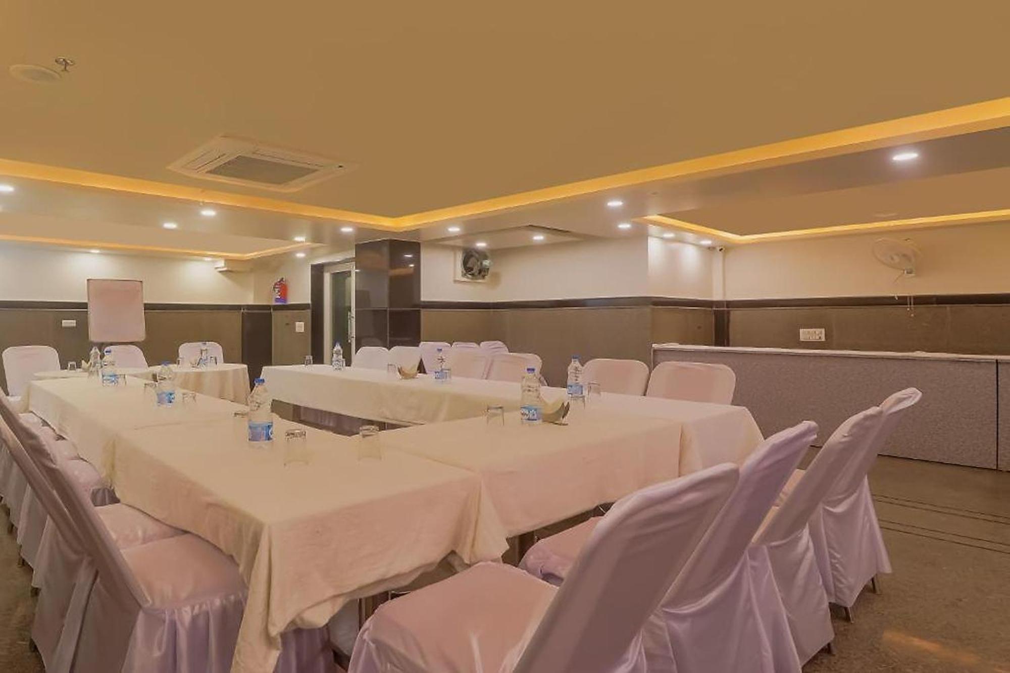 Hotel Kabir Palace Karol Bagh 뉴델리 외부 사진